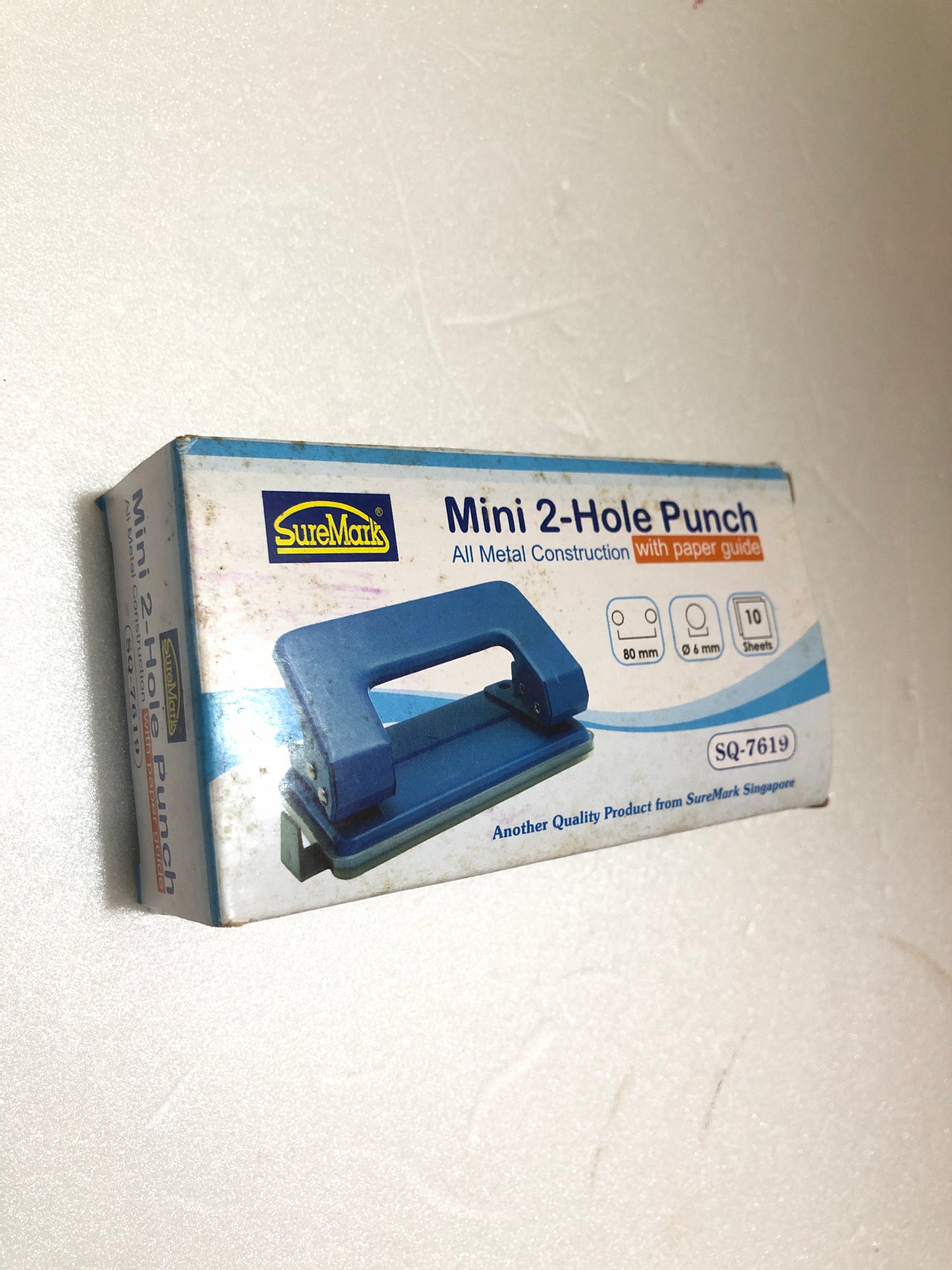 Mini 2- Hole Punch SQ-7619