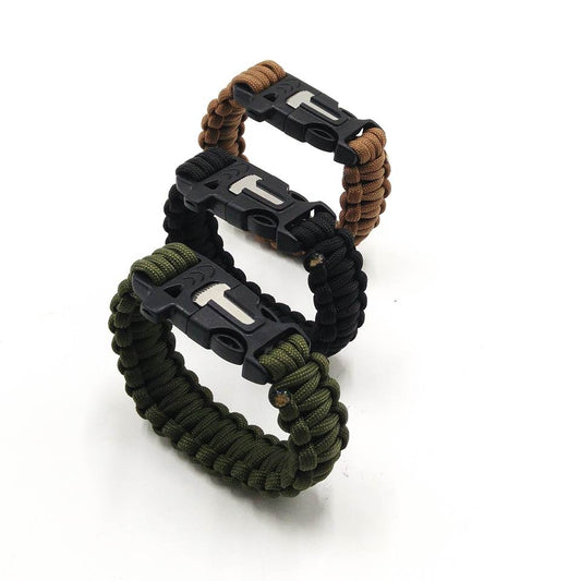 PARACORD BRACELET WITH FIRESTARTER & WHISTLE