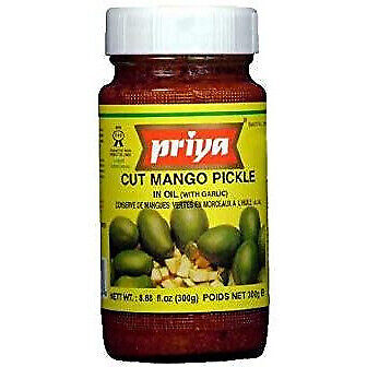 Priya Cut Mango Pickle With Garlic 300g